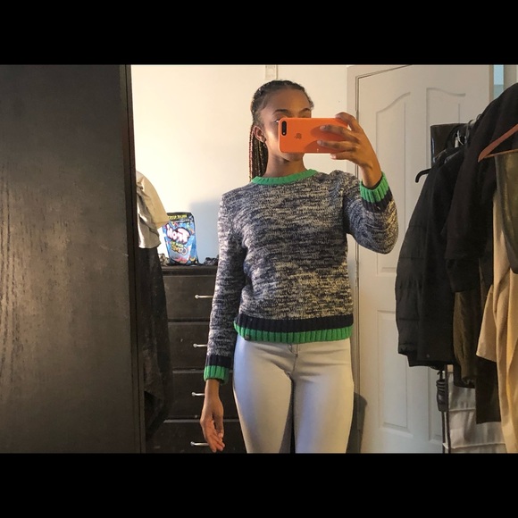 Spring Sweater - Picture 4 of 6